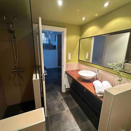 Casa Luminosa, Piscina Privada Y Del Arbol